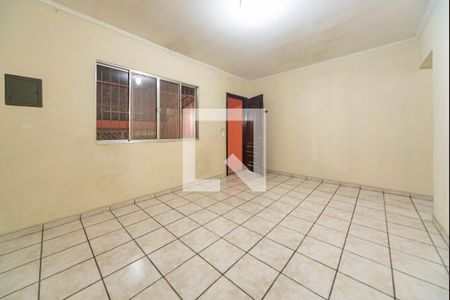 Sala de casa à venda com 2 quartos, 125m² em Parque Gerassi, Santo André