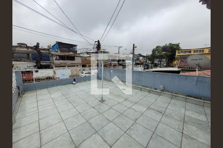 Apartamento à venda com 200m², 3 quartos e 1 vaga Apartamento à venda com 200m², 3 quartos e 1 vagaTerraço