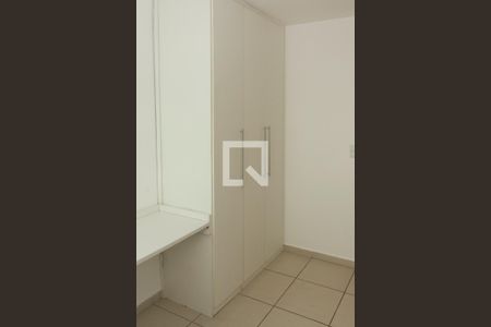 Apartamento para alugar com 79m², 3 quartos e 1 vaga Apartamento para alugar com 79m², 3 quartos e 1 vagaQuarto 1 - Armários