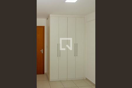 Apartamento para alugar com 79m², 3 quartos e 1 vaga Apartamento para alugar com 79m², 3 quartos e 1 vagaQuarto 2 - Armários