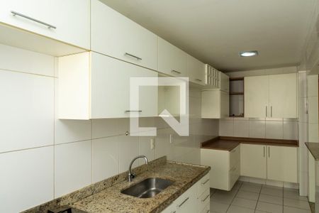 Apartamento para alugar com 79m², 3 quartos e 1 vaga Apartamento para alugar com 79m², 3 quartos e 1 vagaCozinha e Área de Serviço