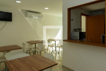 Apartamento para alugar com 79m², 3 quartos e 1 vaga Apartamento para alugar com 79m², 3 quartos e 1 vagaÁrea comum - Salão Goumert