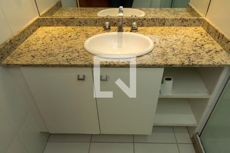Apartamento para alugar com 79m², 3 quartos e 1 vaga Apartamento para alugar com 79m², 3 quartos e 1 vagaBanheiro da Suíte