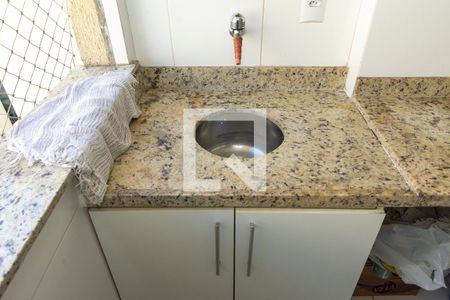 Apartamento para alugar com 79m², 3 quartos e 1 vaga Apartamento para alugar com 79m², 3 quartos e 1 vagaCozinha e Área de Serviço