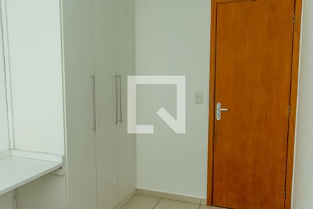 Apartamento para alugar com 79m², 3 quartos e 1 vaga Apartamento para alugar com 79m², 3 quartos e 1 vagaQuarto 1 - Armários