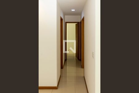 Apartamento para alugar com 79m², 3 quartos e 1 vaga Apartamento para alugar com 79m², 3 quartos e 1 vagaCorredor dos quartos