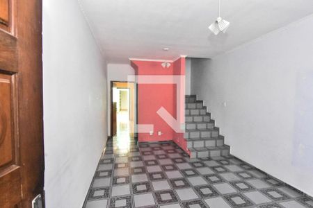 Sala de casa para alugar com 3 quartos, 100m² em Cidade Centenário, São Paulo