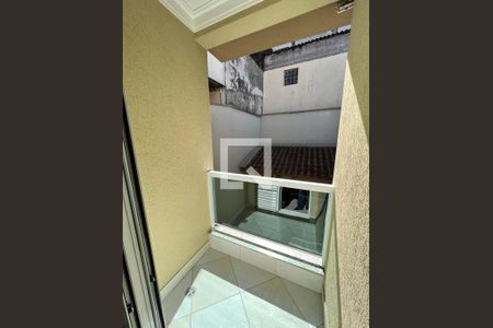 Casa para alugar com 3 quartos, 220m² em Vila Mangalot, São Paulo