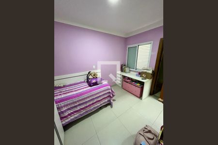 Casa à venda com 3 quartos, 220m² em Vila Mangalot, São Paulo