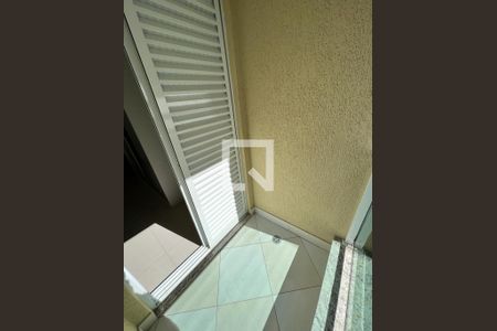 Casa à venda com 3 quartos, 220m² em Vila Mangalot, São Paulo