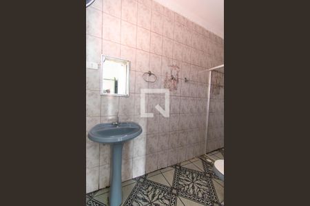 Casa para alugar com 75m², 2 quartos e sem vaga Casa para alugar com 75m², 2 quartos e sem vagaBanheiro da Suíte