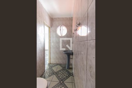 Casa para alugar com 75m², 2 quartos e sem vaga Casa para alugar com 75m², 2 quartos e sem vagaBanheiro da Suíte