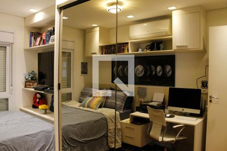 Apartamento à venda com 125m², 3 quartos e 6 vagasSuíte 2