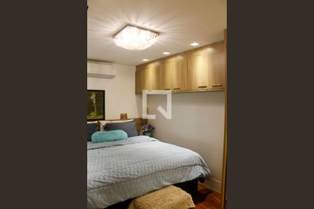 Apartamento à venda com 125m², 3 quartos e 6 vagasSuíte 1