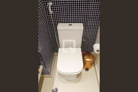 Apartamento à venda com 125m², 3 quartos e 6 vagasLavabo