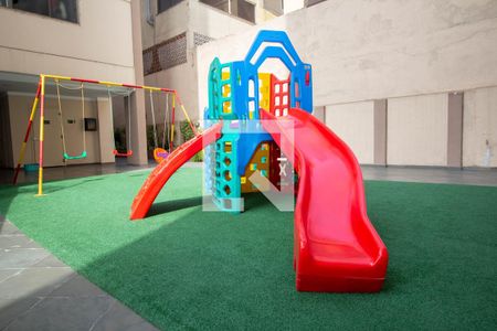Apartamento para alugar com 72m², 3 quartos e 1 vagaÁrea Comum - Playground