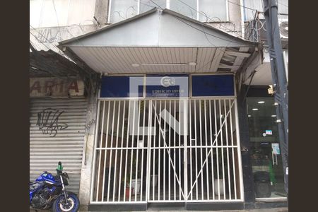 Apartamento para alugar com 75m², 3 quartos e sem vaga Apartamento para alugar com 75m², 3 quartos e sem vagaFachada