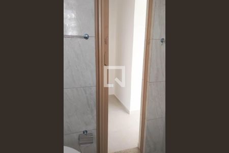 Apartamento para alugar com 75m², 3 quartos e sem vaga Apartamento para alugar com 75m², 3 quartos e sem vagaBanheiro