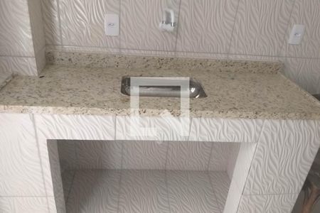 Apartamento para alugar com 75m², 3 quartos e sem vaga Apartamento para alugar com 75m², 3 quartos e sem vagaCozinha e Área de Serviço