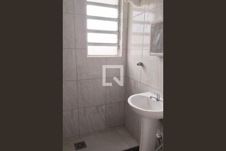 Apartamento para alugar com 75m², 3 quartos e sem vaga Apartamento para alugar com 75m², 3 quartos e sem vagaBanheiro