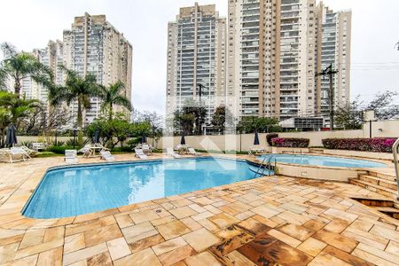 Apartamento para alugar com 193m², 4 quartos e 4 vagasÁrea Comum - Piscina