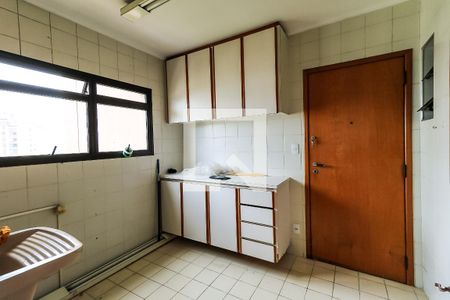 Apartamento para alugar com 193m², 4 quartos e 4 vagasLavanderia