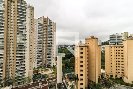 Apartamento para alugar com 193m², 4 quartos e 4 vagasVista da Suíte 1