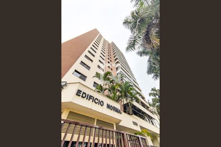 Apartamento para alugar com 193m², 4 quartos e 4 vagasFachada