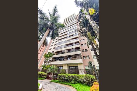 Apartamento para alugar com 193m², 4 quartos e 4 vagasFachada