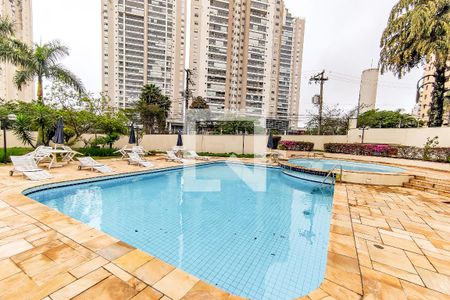 Apartamento para alugar com 193m², 4 quartos e 4 vagasÁrea Comum - Piscina