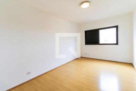 Apartamento para alugar com 193m², 4 quartos e 4 vagasQuarto