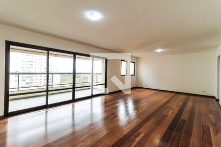 Sala de apartamento para alugar com 4 quartos, 193m² em Jardim Monte Kemel, São Paulo