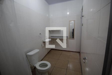 Banheiro de casa para alugar com 1 quarto, 80m² em Vila Moraes, São Paulo
