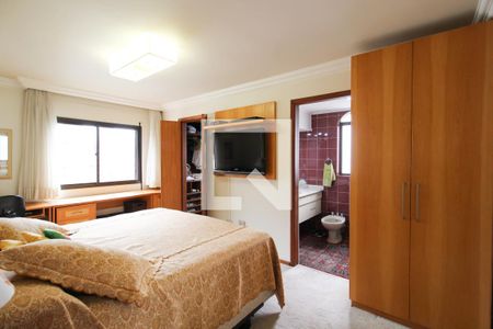 Apartamento à venda com 171m², 4 quartos e 2 vagasSuíte 1 