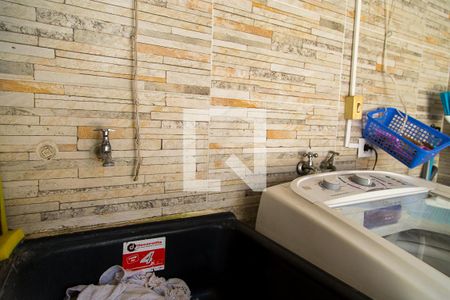 Casa à venda com 200m², 3 quartos e 2 vagasÁrea de Serviço - Torneiras