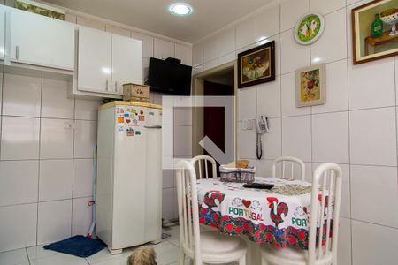 Casa à venda com 200m², 3 quartos e 2 vagasCozinha