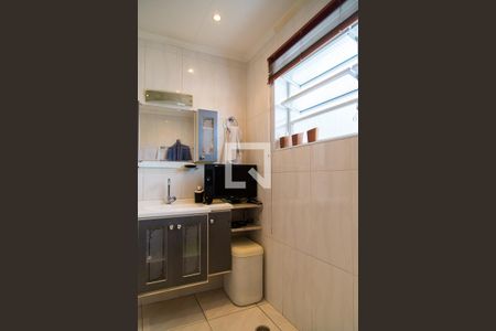 Casa à venda com 200m², 3 quartos e 2 vagasBanheiro Social