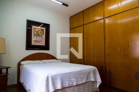 Casa à venda com 200m², 3 quartos e 2 vagasQuarto 2