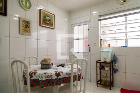 Casa à venda com 200m², 3 quartos e 2 vagasCozinha