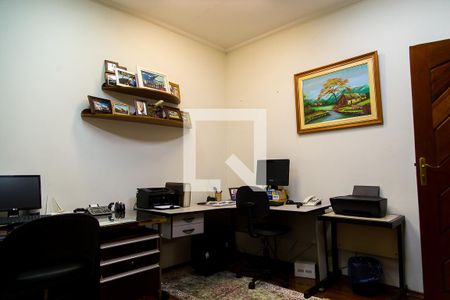 Casa à venda com 200m², 3 quartos e 2 vagasQuarto 1