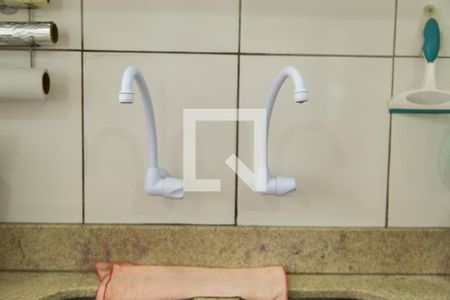 Casa à venda com 200m², 3 quartos e 2 vagasCozinha - Torneira