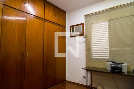 Casa à venda com 200m², 3 quartos e 2 vagasQuarto 1
