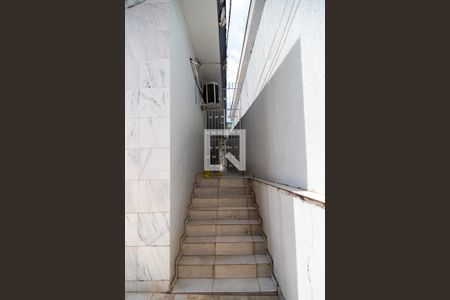 Casa à venda com 200m², 3 quartos e 2 vagasGaragem - Detalhe