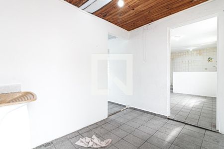 Casa para alugar com 60m², 2 quartos e sem vagaÁrea de Serviço