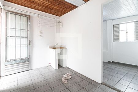 Casa para alugar com 60m², 2 quartos e sem vagaÁrea de Serviço