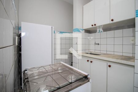 Sala/Cozinha de kitnet/studio para alugar com 1 quarto, 24m² em Asa Norte, Brasília