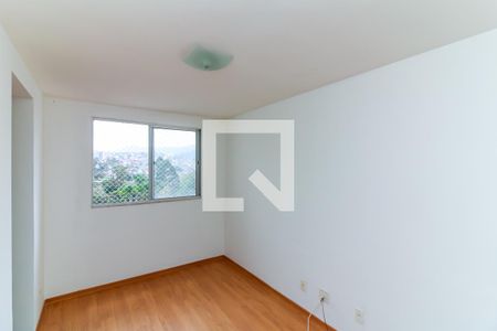 Sala de apartamento para alugar com 2 quartos, 42m² em Jaraguá, São Paulo