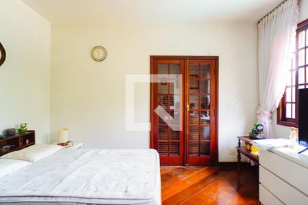 Casa de condomínio para alugar com 600m², 5 quartos e 4 vagas Casa de condomínio para alugar com 600m², 5 quartos e 4 vagasSuíte 2