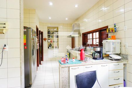 Casa de condomínio para alugar com 600m², 5 quartos e 4 vagas Casa de condomínio para alugar com 600m², 5 quartos e 4 vagasCozinha