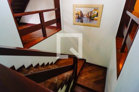 Casa de condomínio para alugar com 600m², 5 quartos e 4 vagas Casa de condomínio para alugar com 600m², 5 quartos e 4 vagasBanheiro da Suíte 5